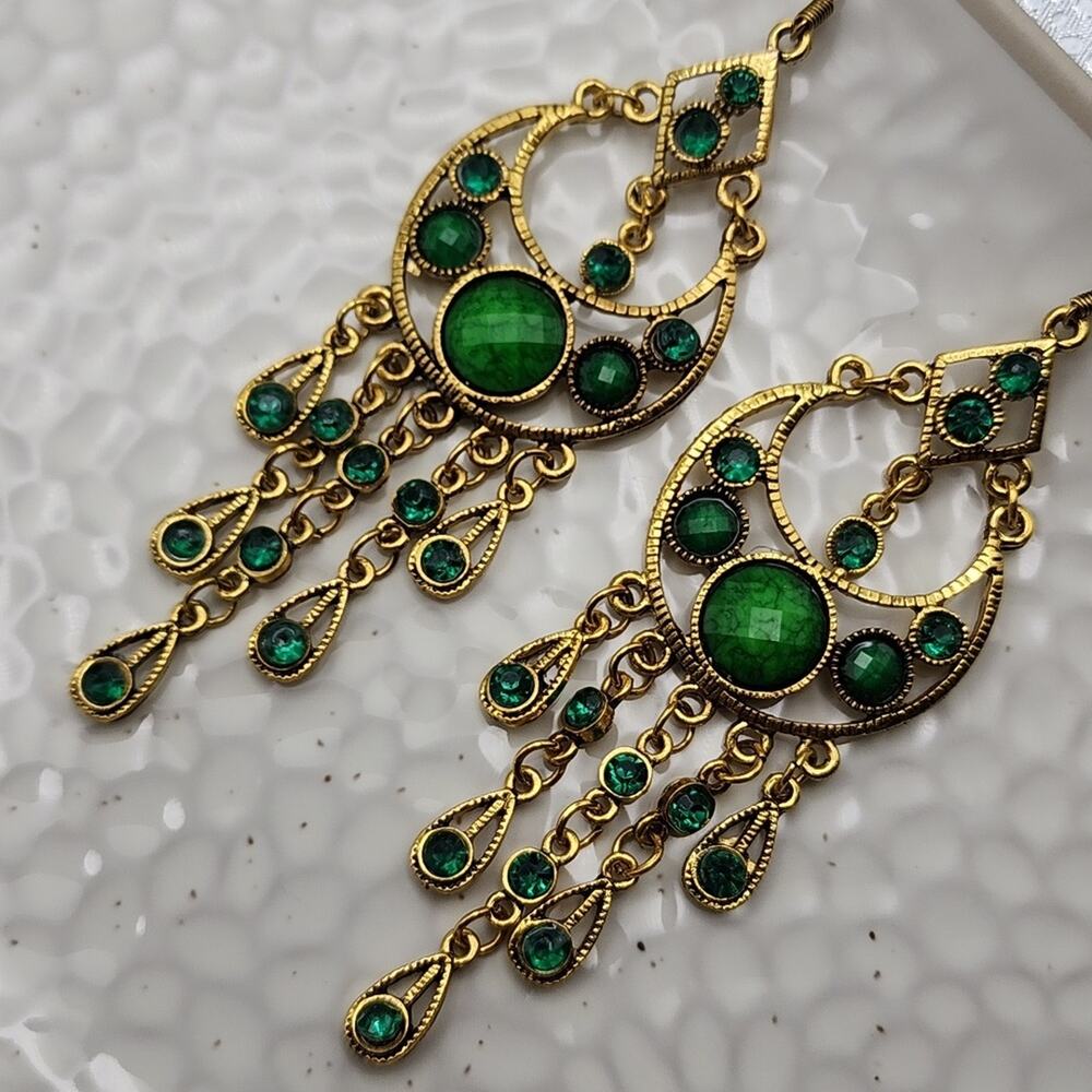 Wandering Muse Gold Green Stone Dangling Earrings - Picture 7 of 7